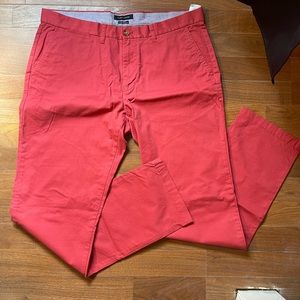 Tommy Hilfiger Salmon Khaki’s